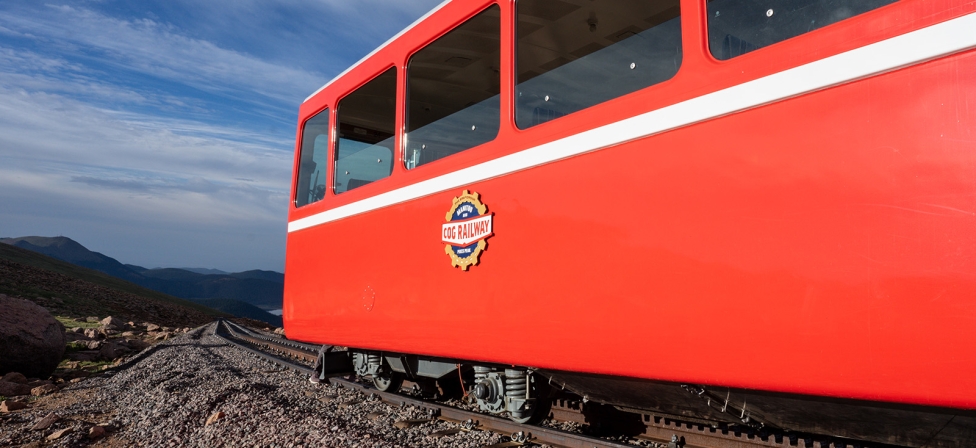 Cog train ride up the mountain [XT-3] : r/fujifilm